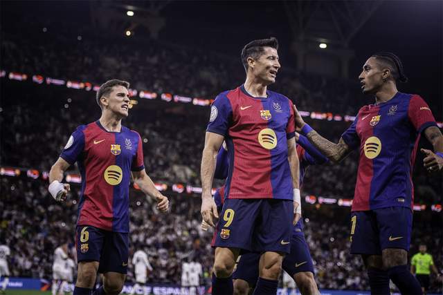 包含西甲场面火爆,球员分享赛场心声的词条 包含西甲场面火爆,球员分享赛场心声的词条